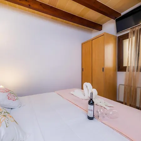 Sa Figuereta Living Place בית נופש *